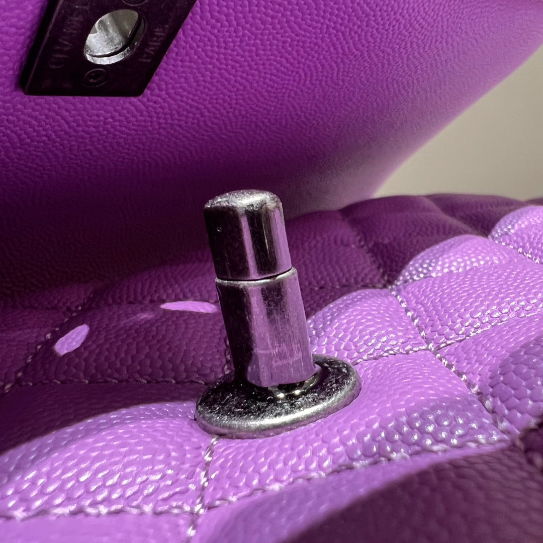 CH LARGE FLAP BAG WITH TOP HANDLE 29  Small Grained Calfskin Lizard Handle Taro Purple