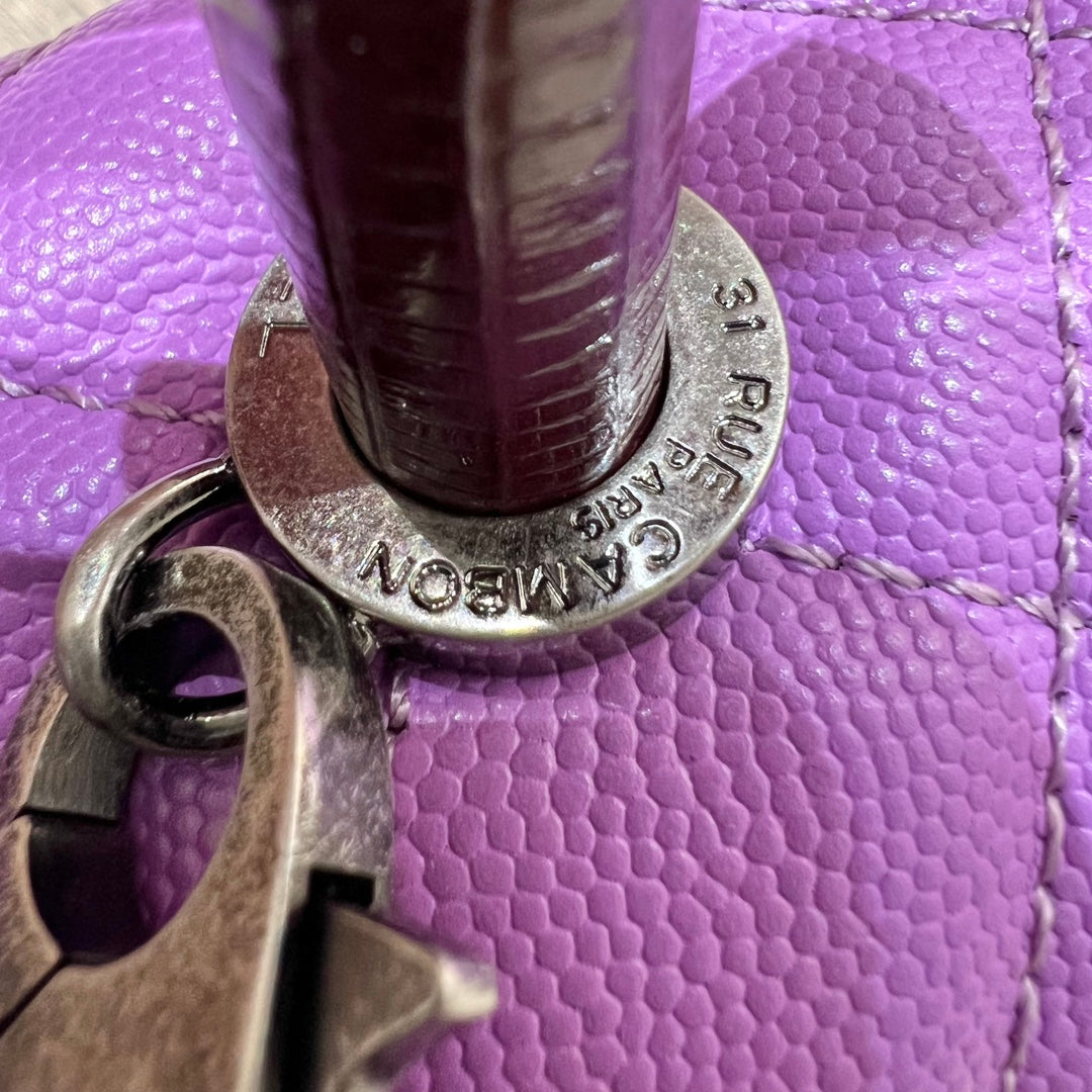 CH LARGE FLAP BAG WITH TOP HANDLE 29  Small Grained Calfskin Lizard Handle Taro Purple