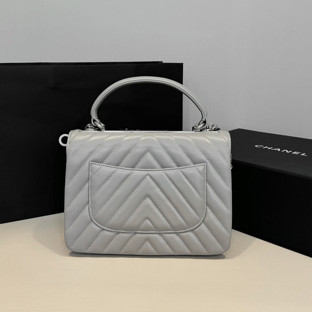 CH FLAP BAG WITH TOP HANDLE Trendy cc Lambskin Dove Gray