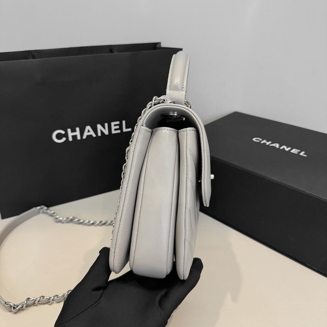 CH FLAP BAG WITH TOP HANDLE Trendy cc Lambskin Dove Gray