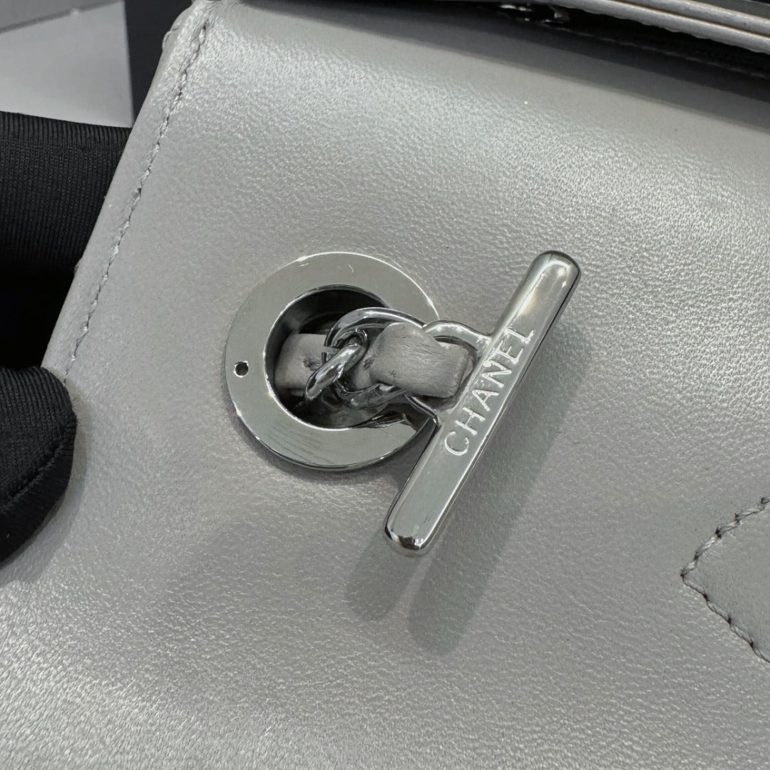 CH FLAP BAG WITH TOP HANDLE Trendy cc Lambskin Dove Gray