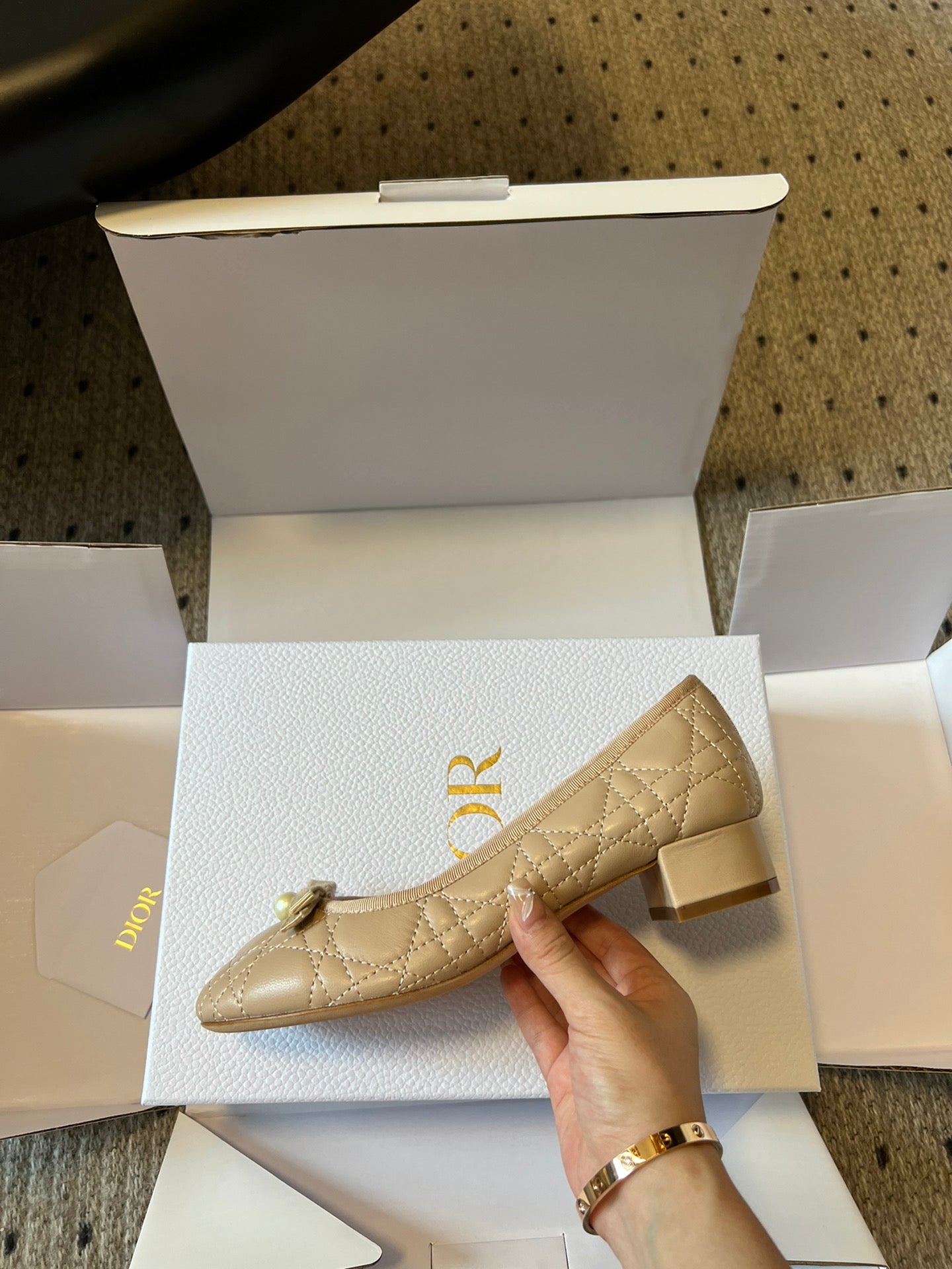 Early Spring Pearl Mary Jane Shoes