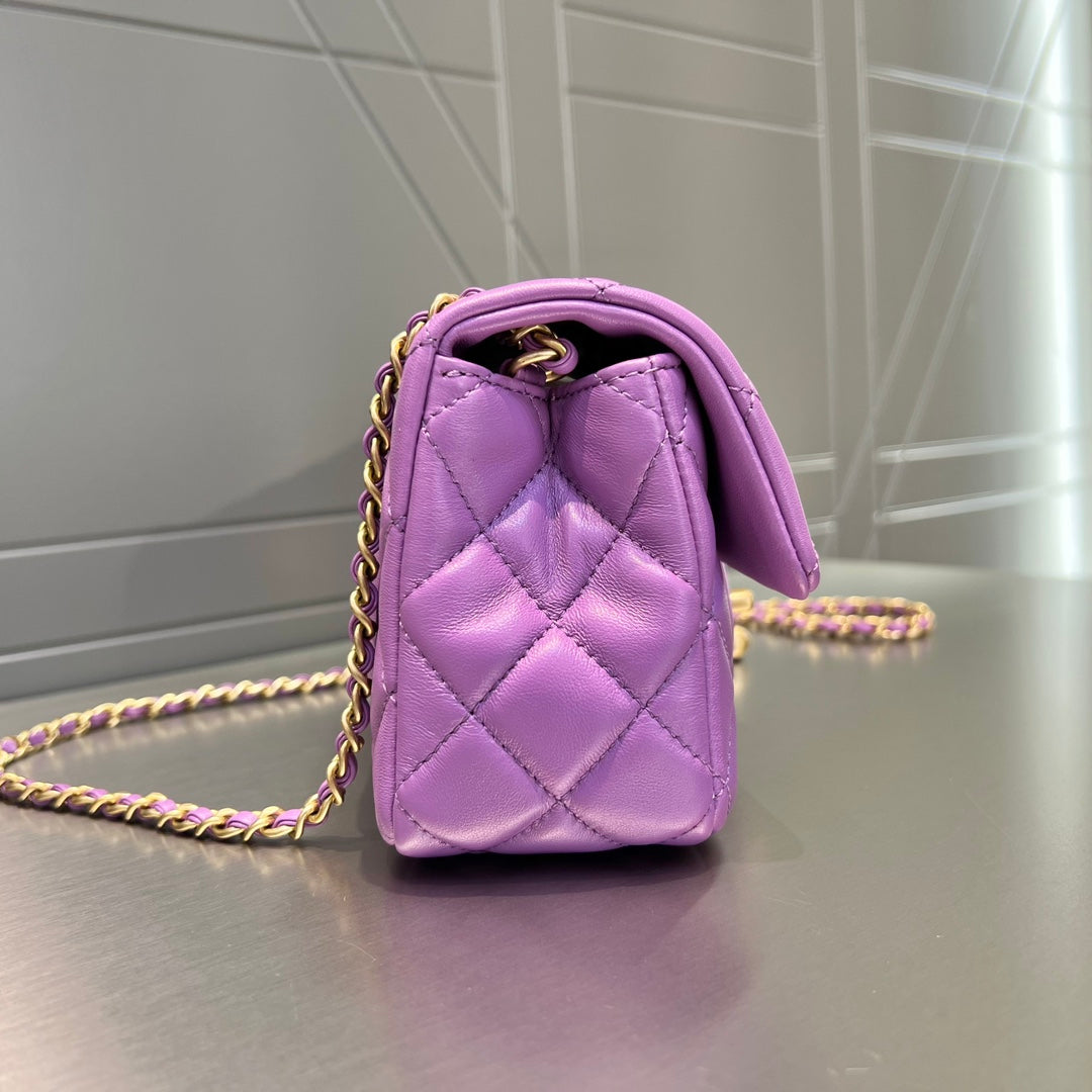 CH  CF20 Golden Globe CLASSIC HANDBAG  Lambskin Taro Purple