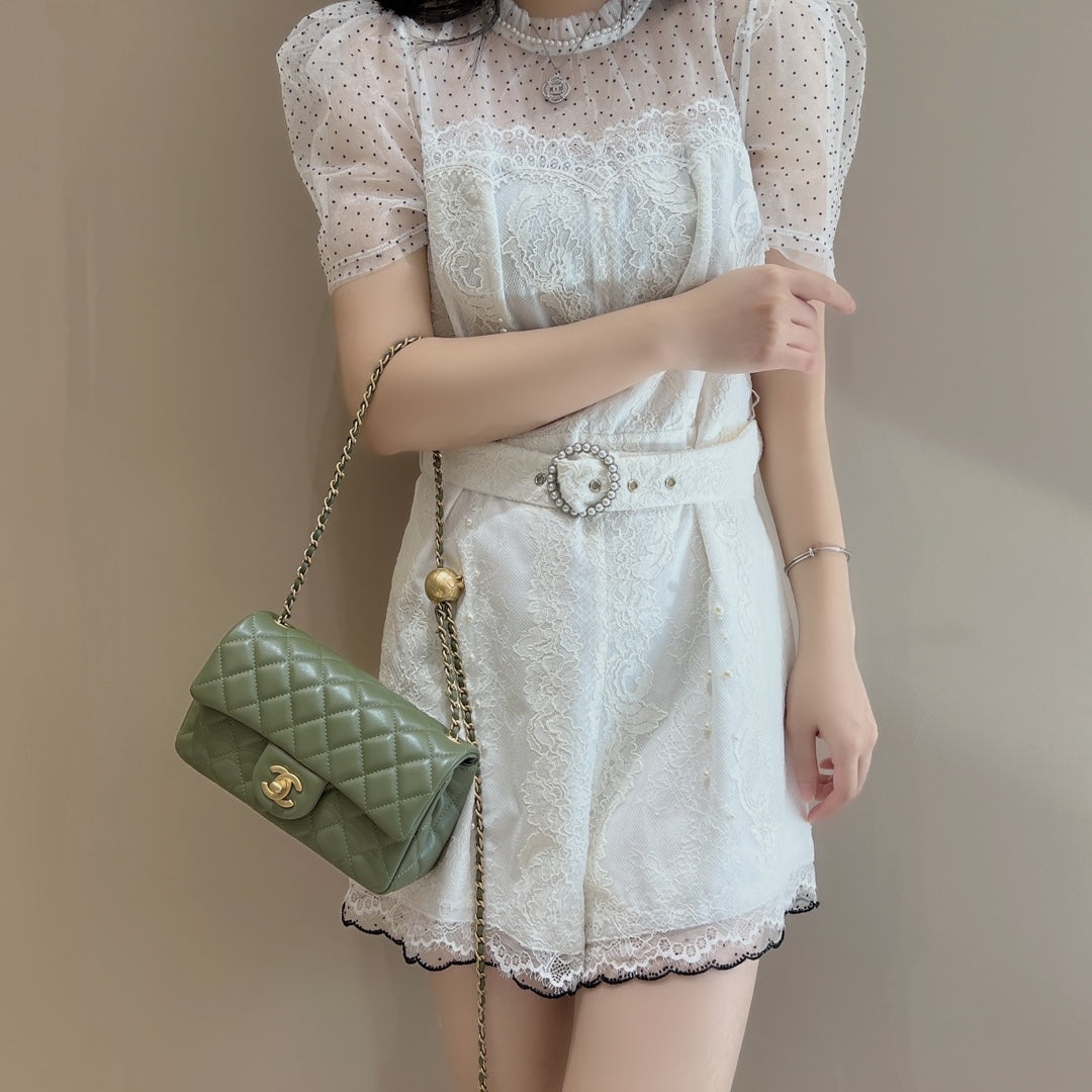 CH CF20 Golden Globe CLASSIC HANDBAG  Lambskin Rose Red