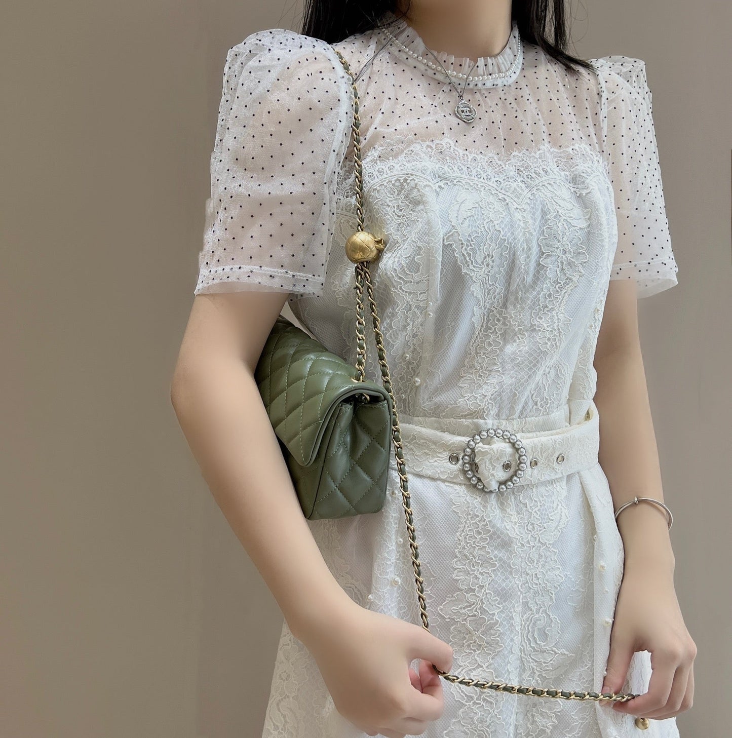 CH CF20 Golden Globe CLASSIC HANDBAG  Lambskin Cuban Green