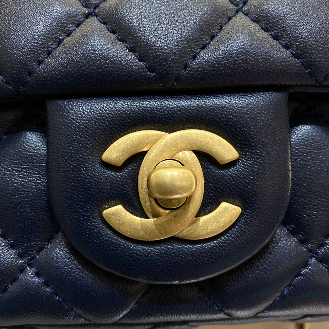 CH CF20 Golden Globe CLASSIC HANDBAG  Lambskin Deep sea blue