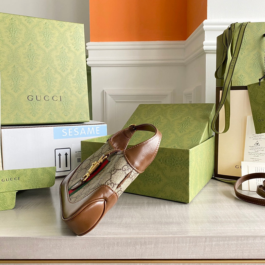 GC Jackie1961 Beige/ebony GG Supreme canvas, with brown leather trim