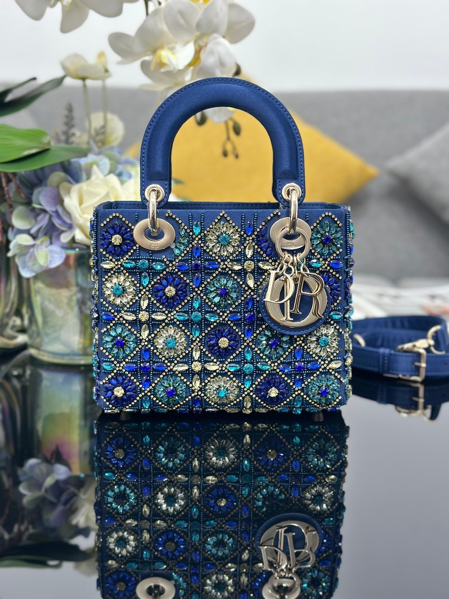 DO  Mini Lady Bag  Blue Sapphire Pearl decoration Embroidery