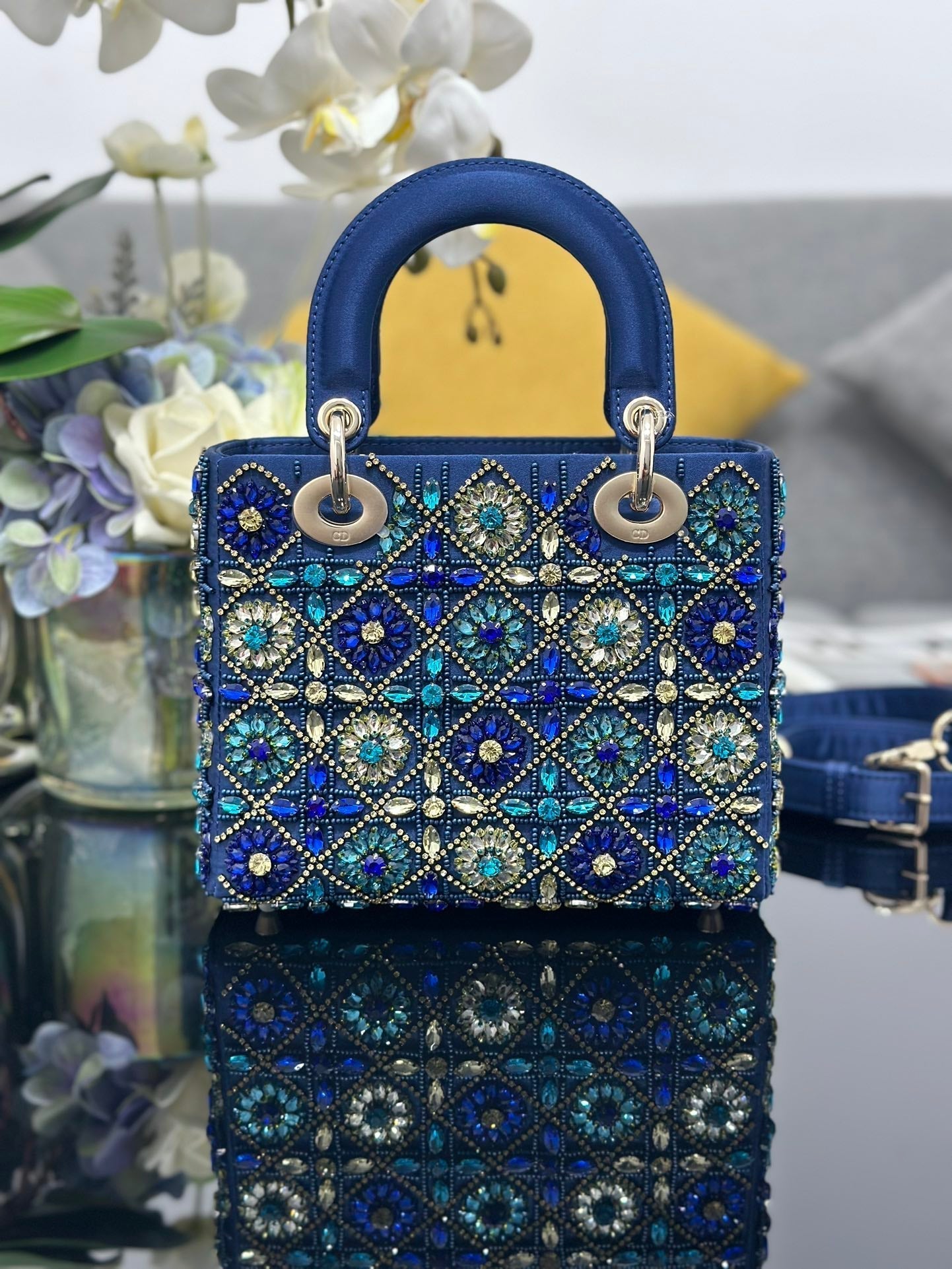 DO  Mini Lady Bag  Blue Sapphire Pearl decoration Embroidery