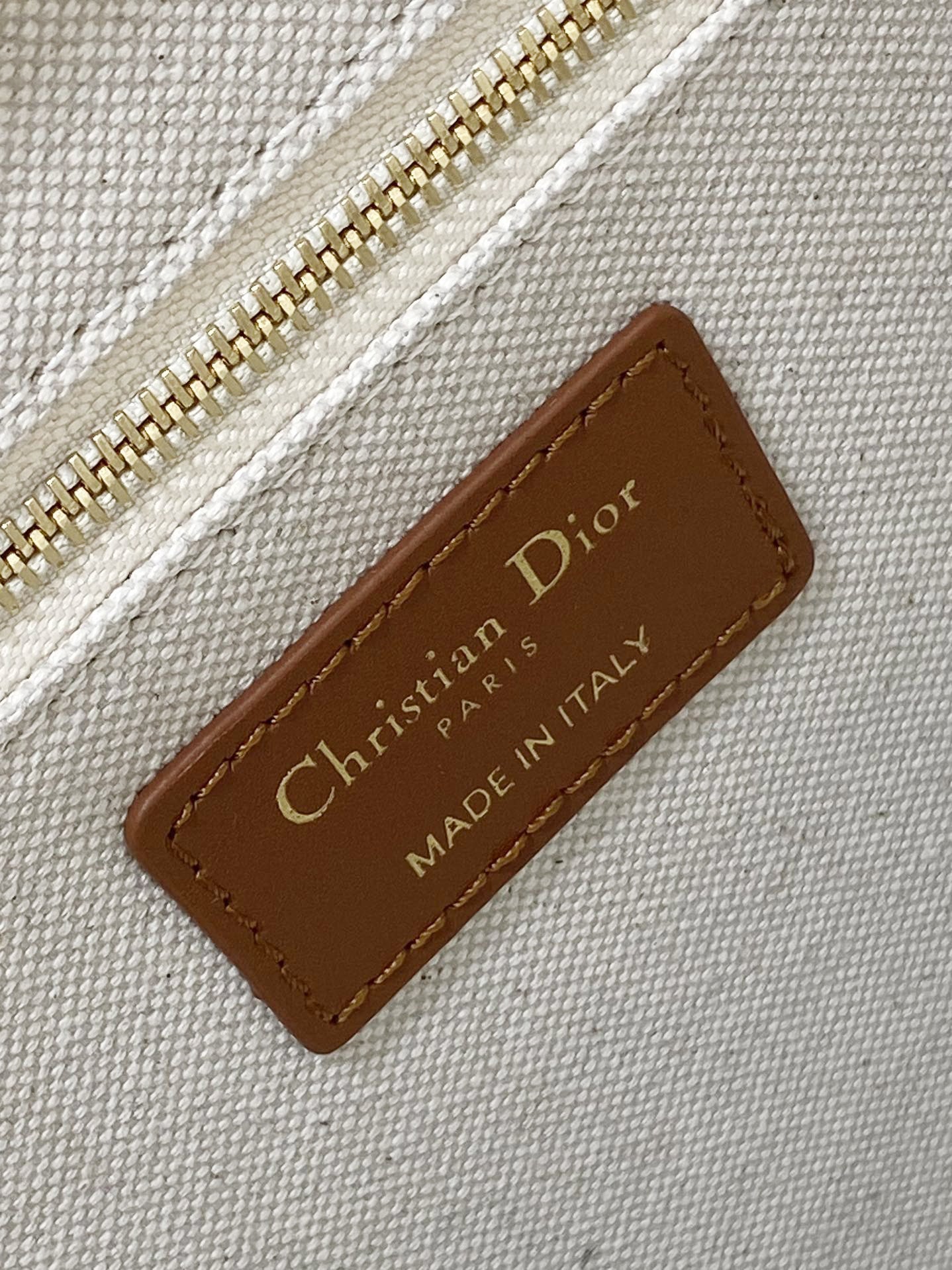 DO Book Tote Bag Beige Oblique Embroidered Raffia and Camel Calfskin