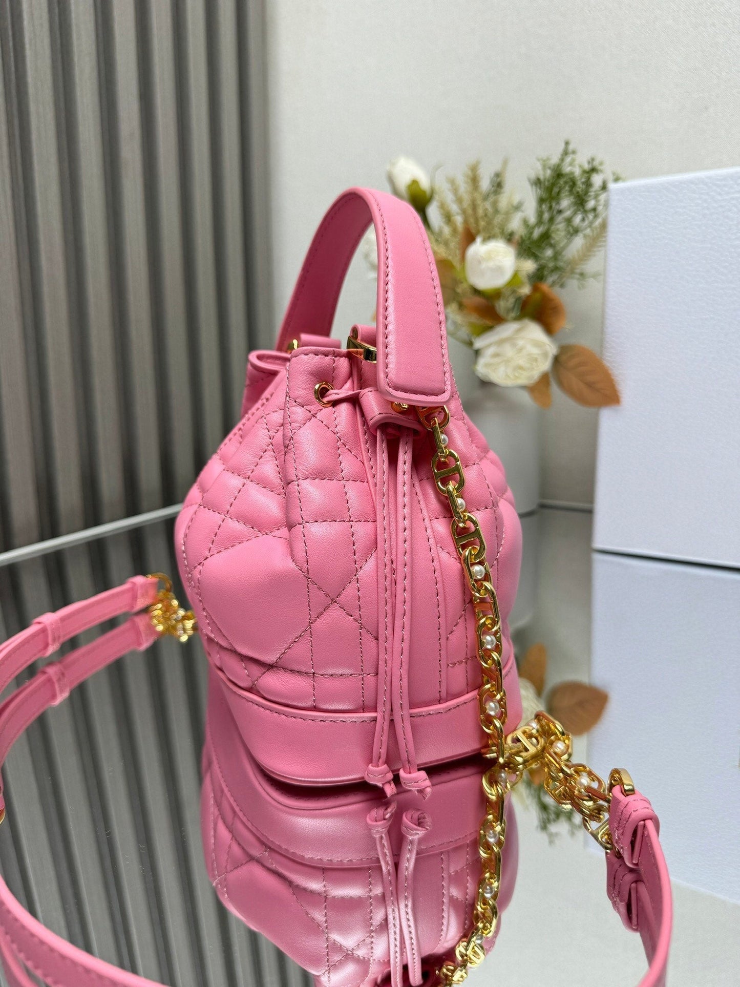 DO Small Jolie Bucket Bag Black Macrocannage Lambskin and Calfskin