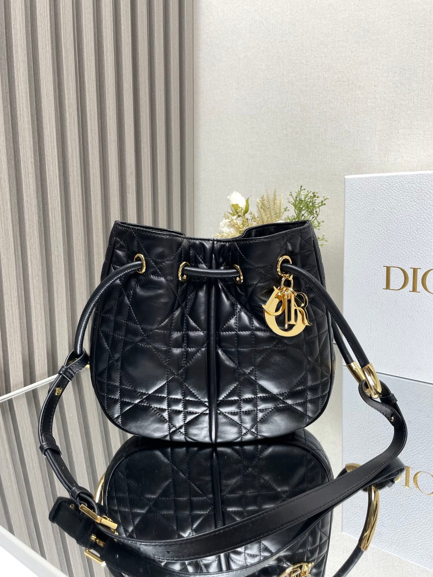 DO  Medium  Nolita Bag Black Macrocannage Lambskin
