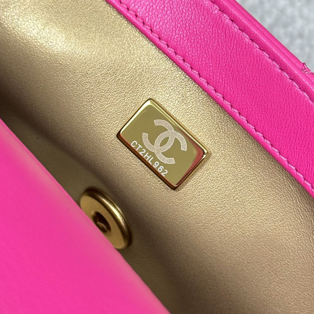 CH CF20 Golden Globe CLASSIC HANDBAG  Lambskin Rose Red