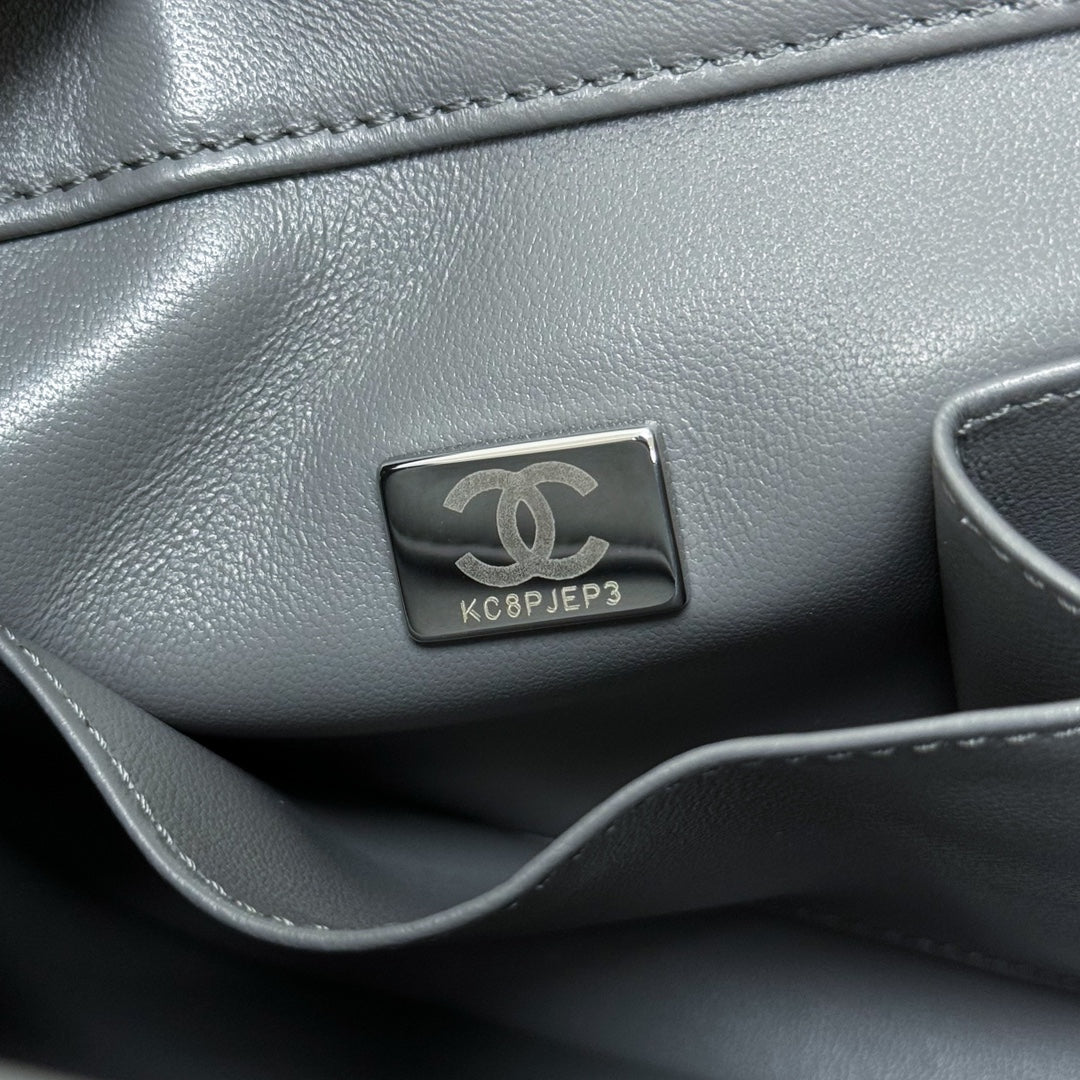 CH FLAP BAG WITH TOP HANDLE Trendy cc Lambskin Gray