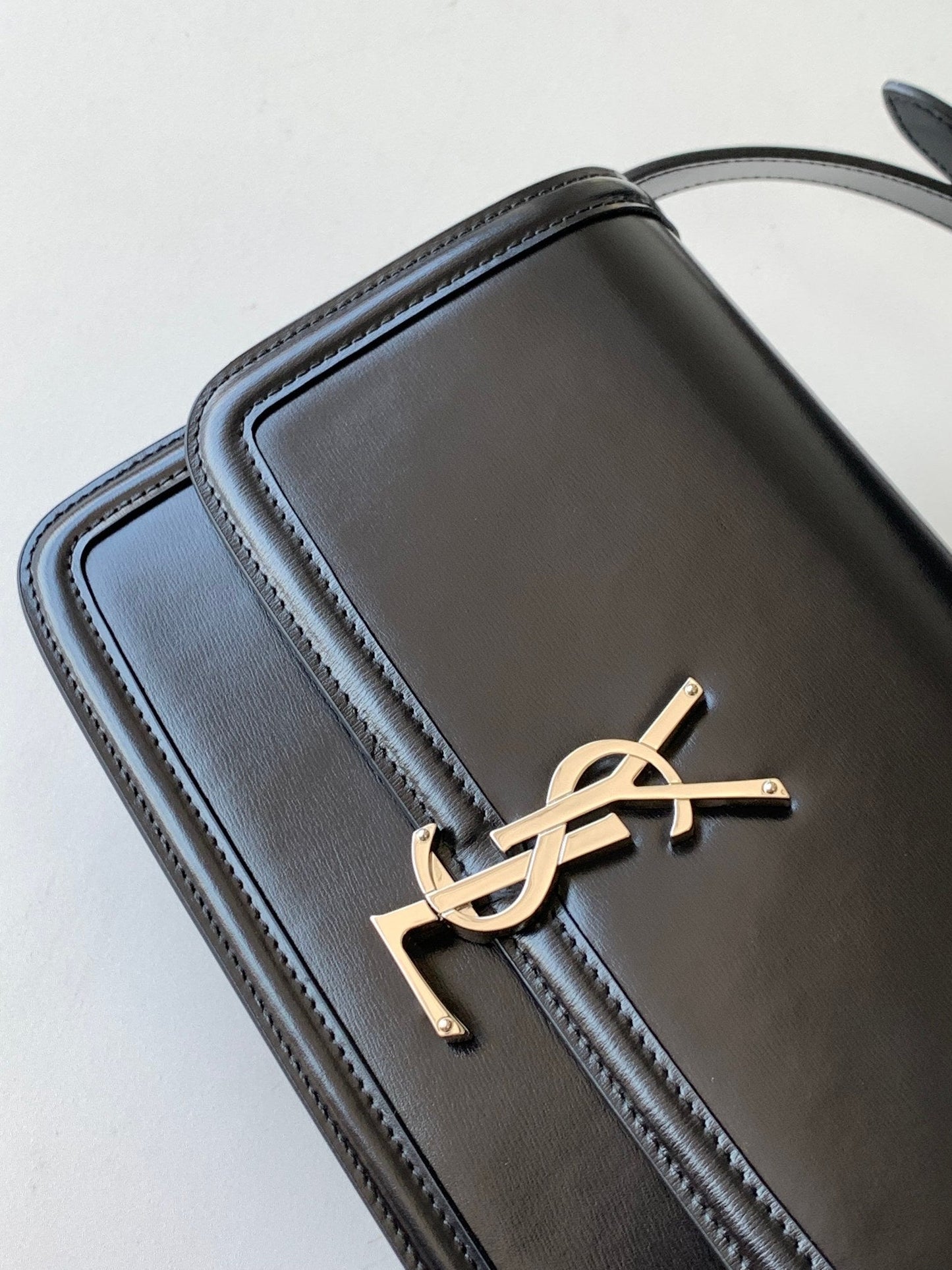YL SOLFERINO MEDIUM SATCHEL IN BOX SAINT LAURENT