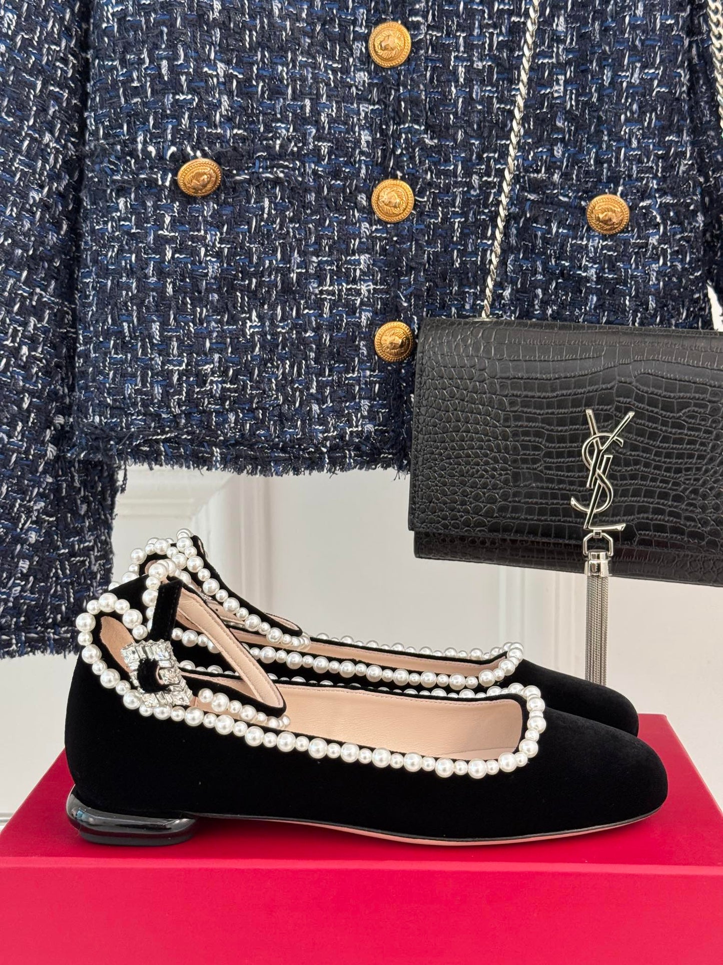 R Vi pearls ballerina shoes