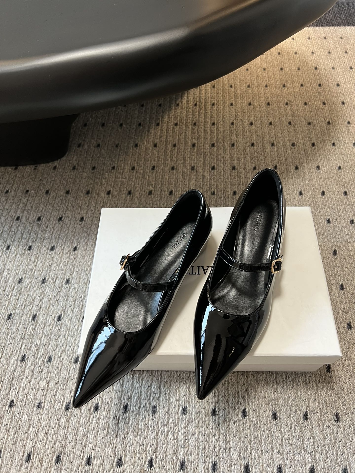 K* 25ss pointed toe shoes