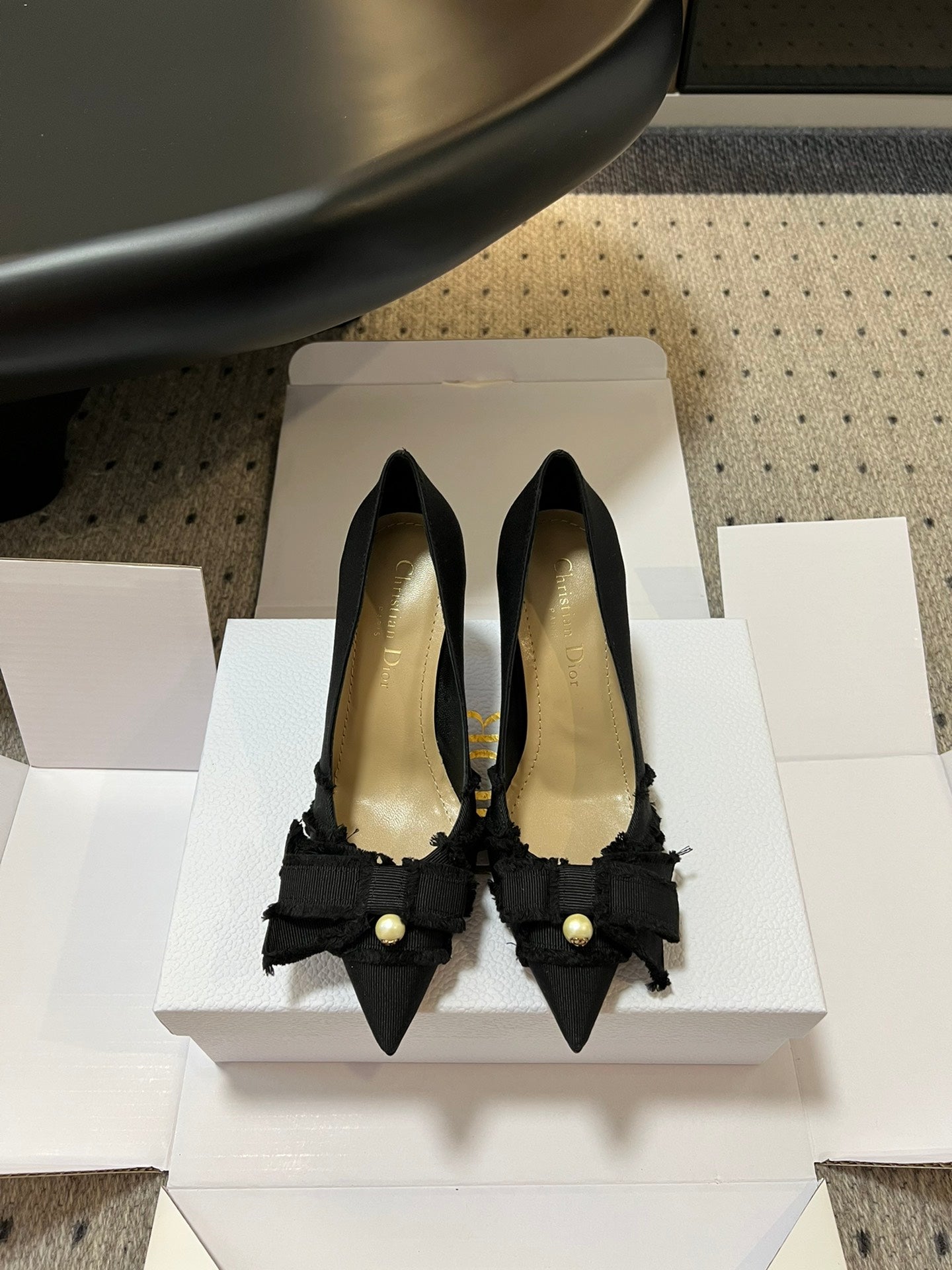 D* New Arrival Bow Pearl Kitten Heel Shoes