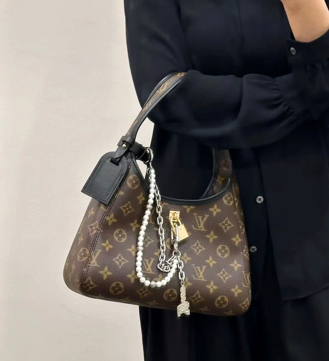 Louis*New Arrivals Handbags