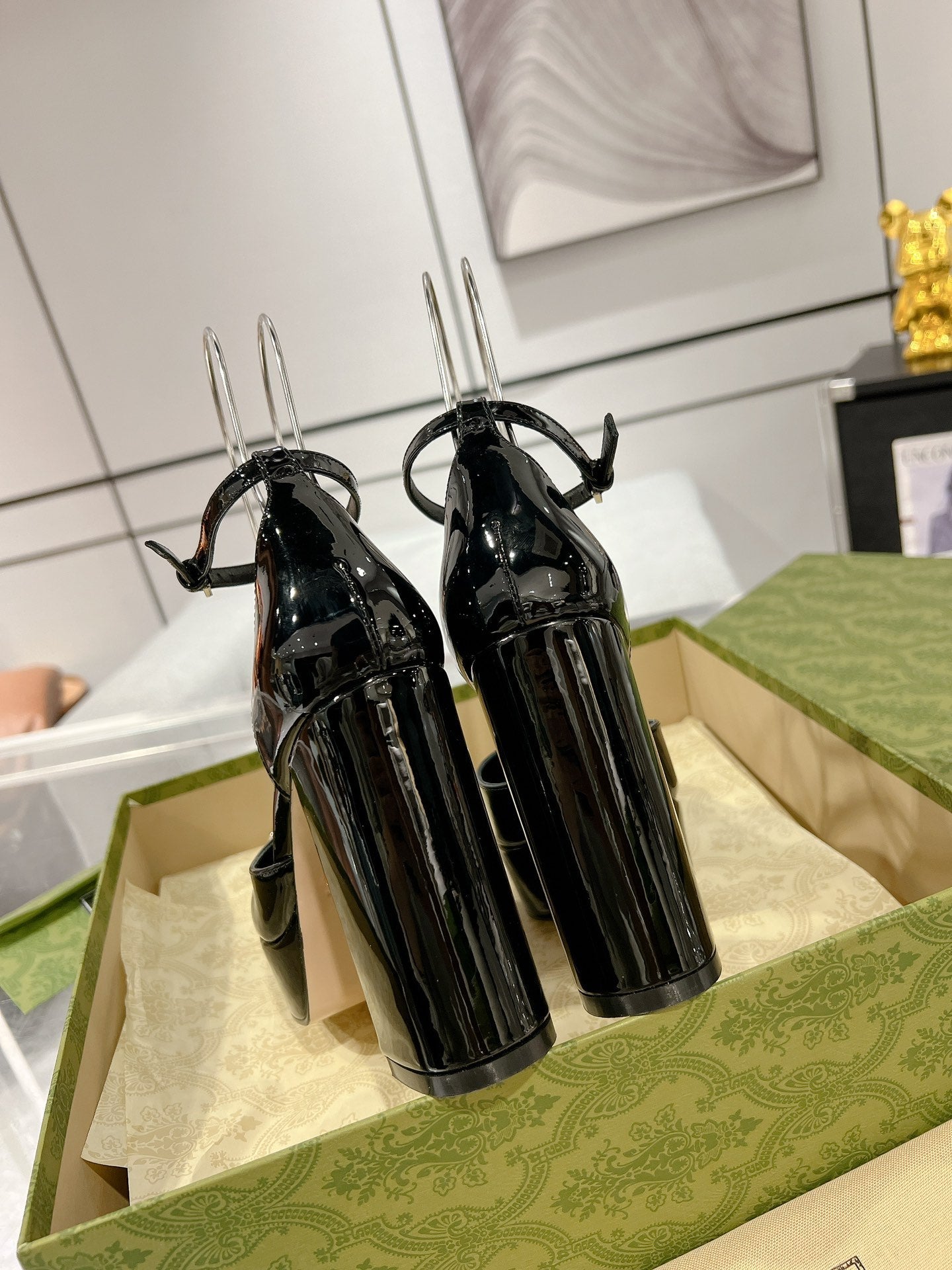 G* New high heels with crystal diamond double G buckle