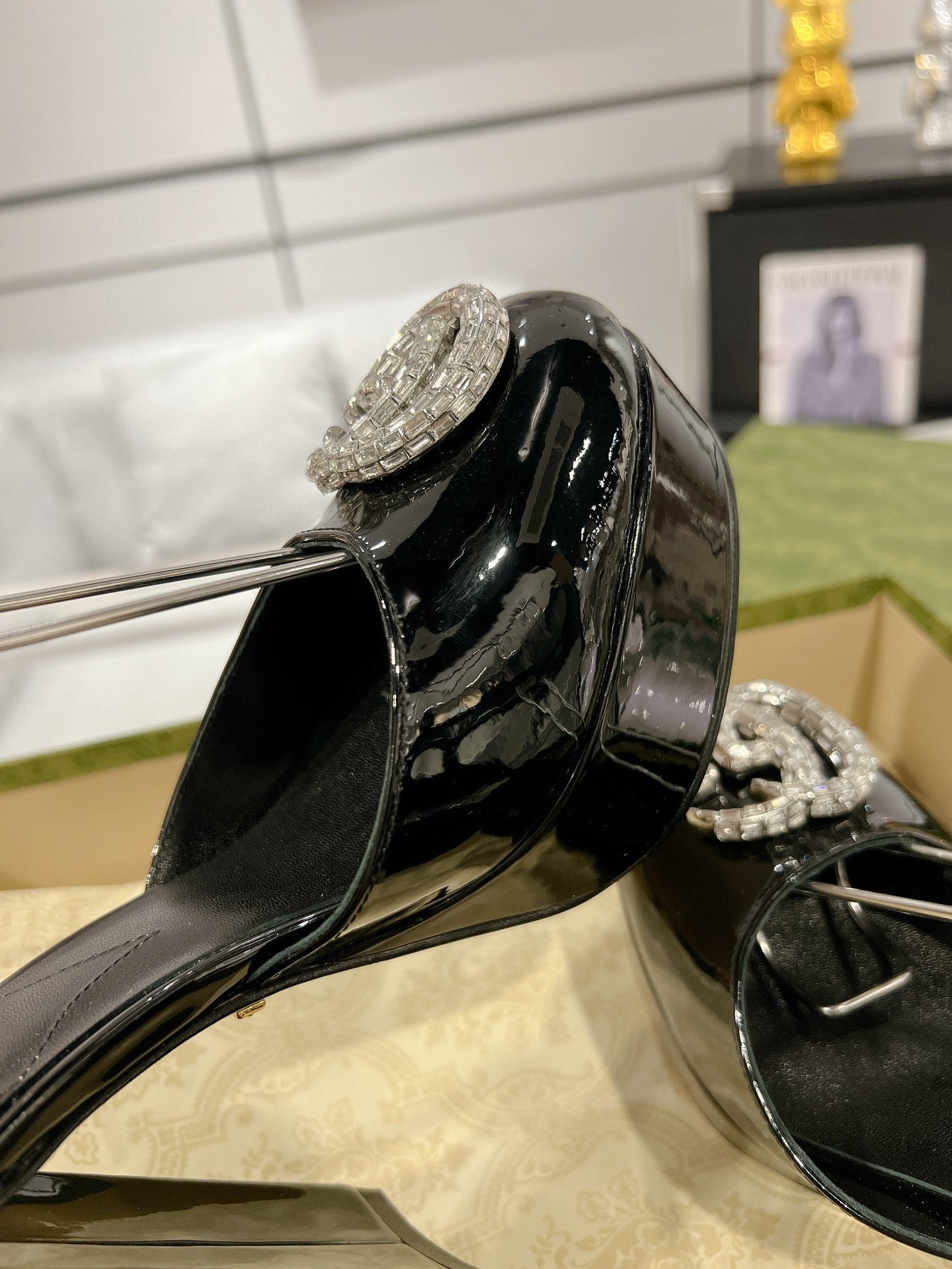 G* New high heels with crystal diamond double G buckle