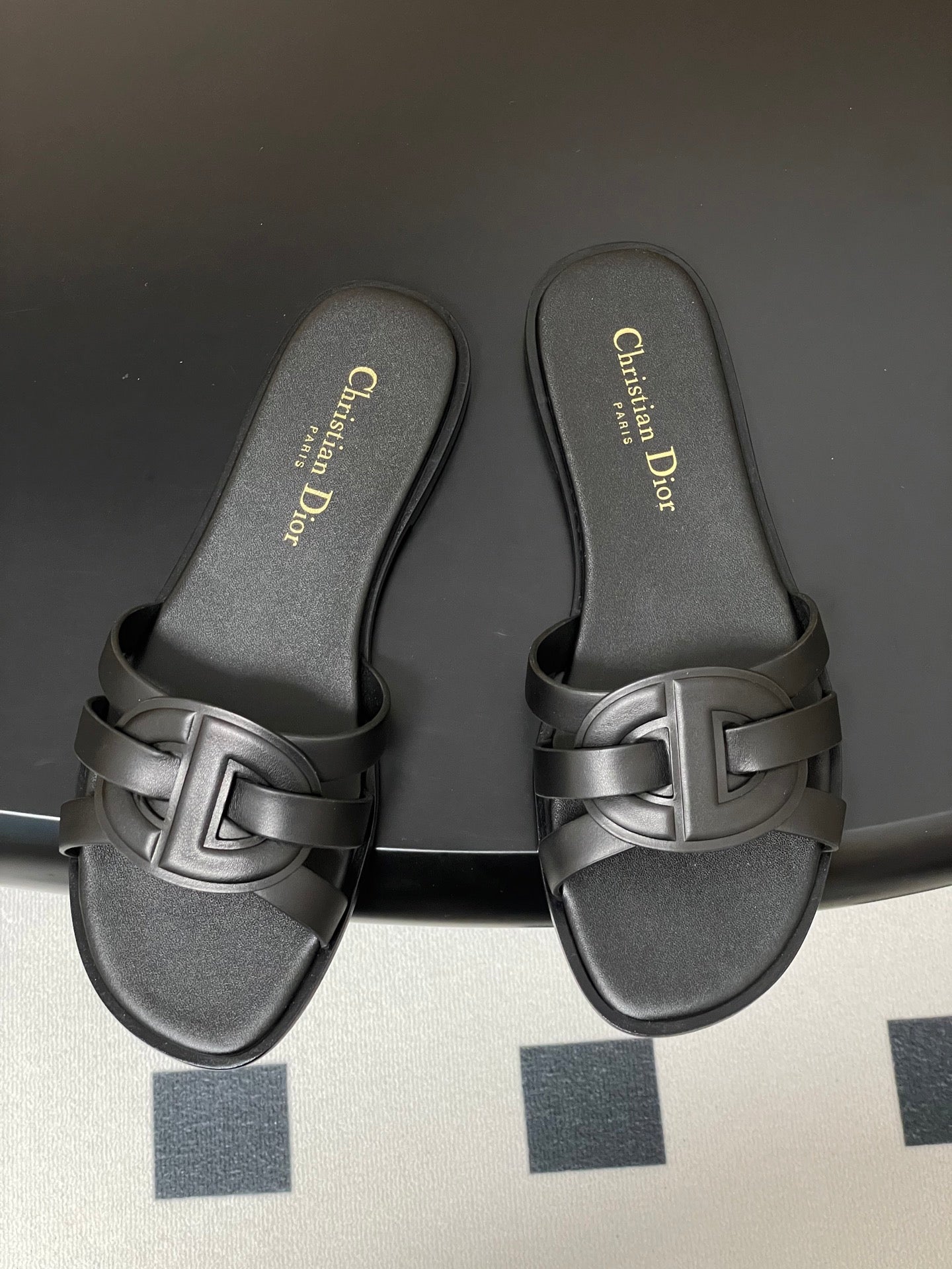 CD 25ss D-club slippers
