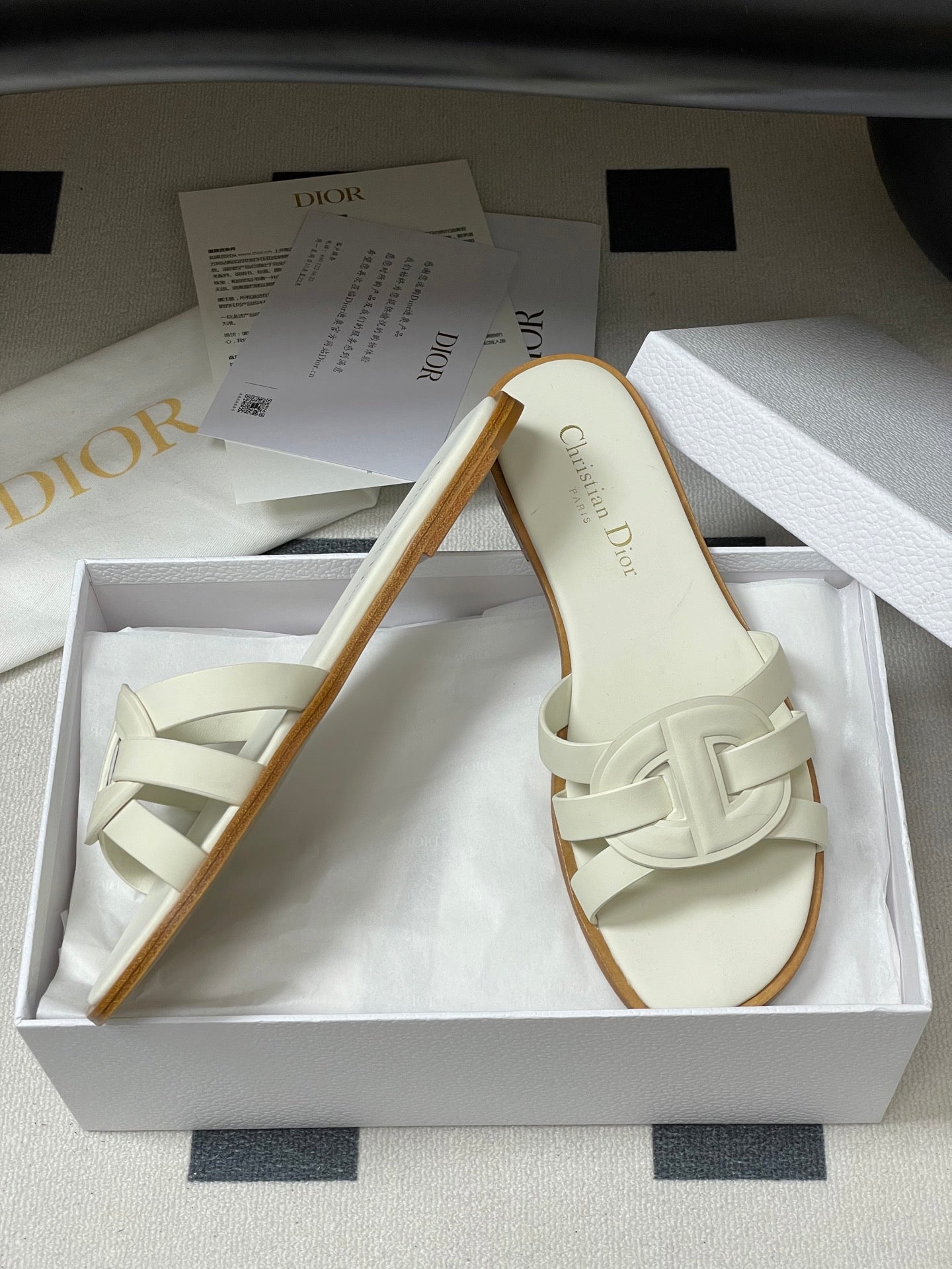 CD 25ss D-club slippers