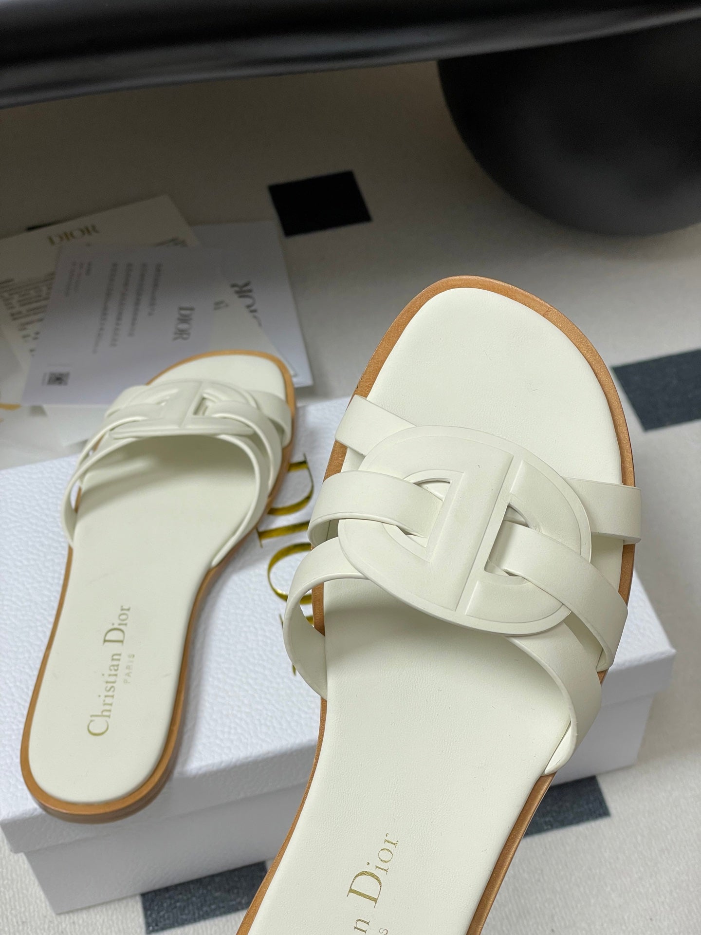 CD 25ss D-club slippers