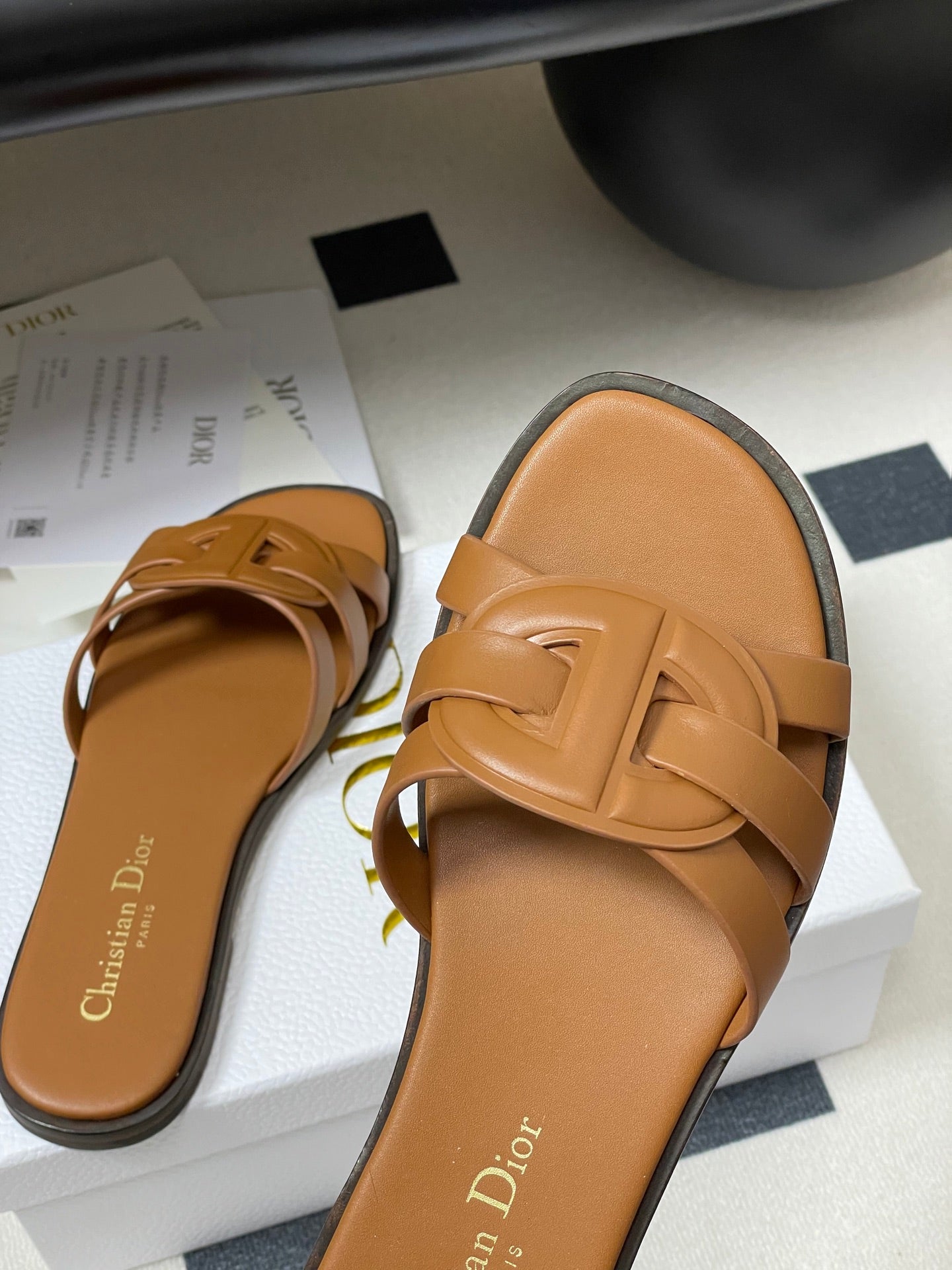 CD 25ss D-club slippers