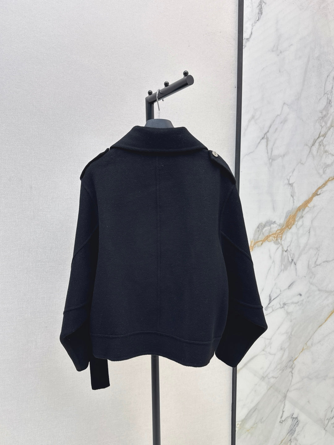 CD 25fw Cashmere coat