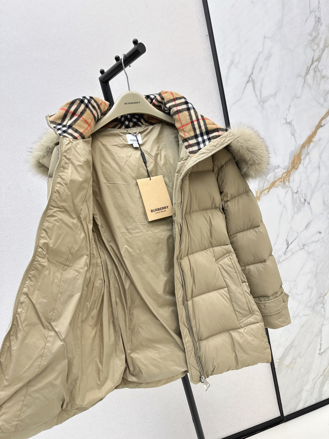 Bur 25fw donw coat