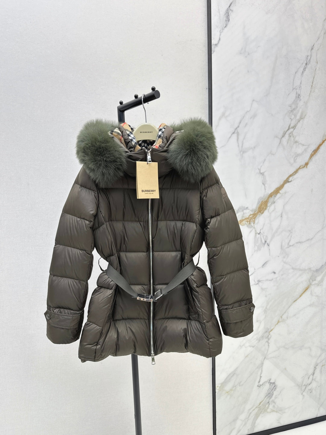 Bur 25fw donw coat