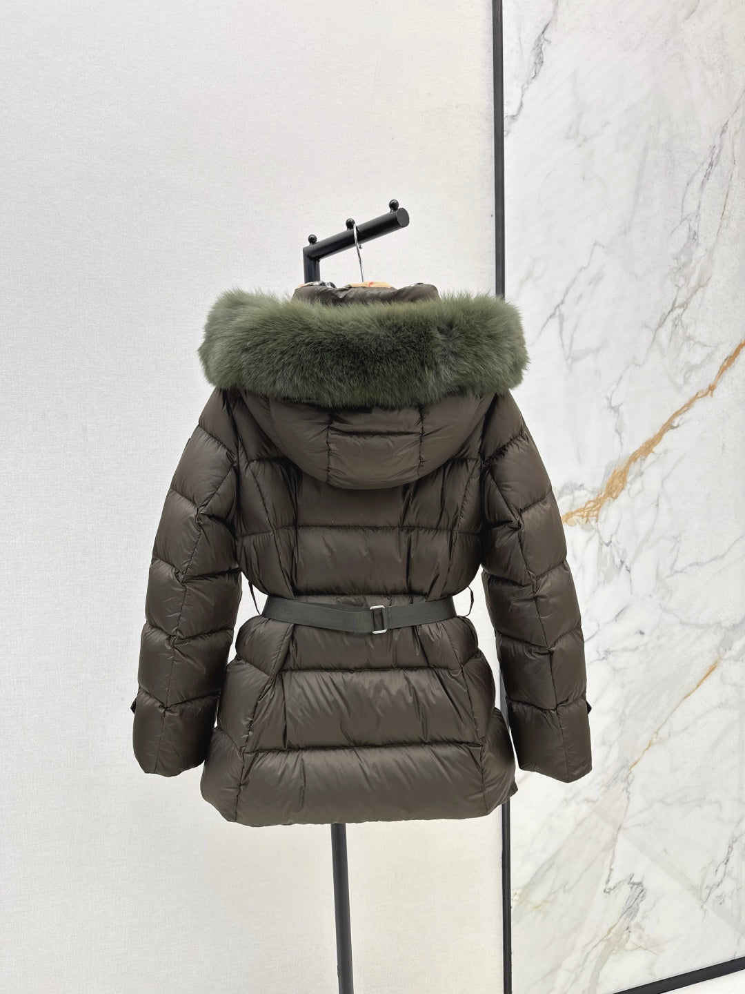 Bur 25fw donw coat