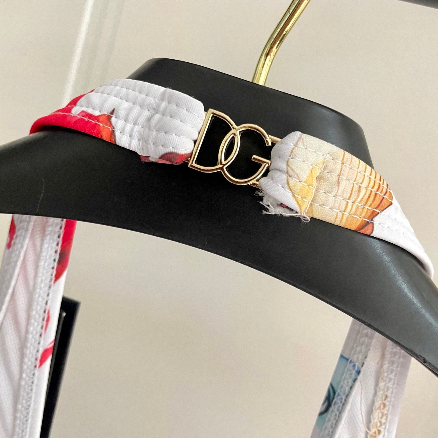 New style L swimsuit