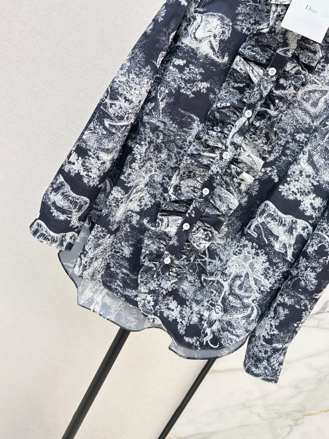 CD  New printed shirt