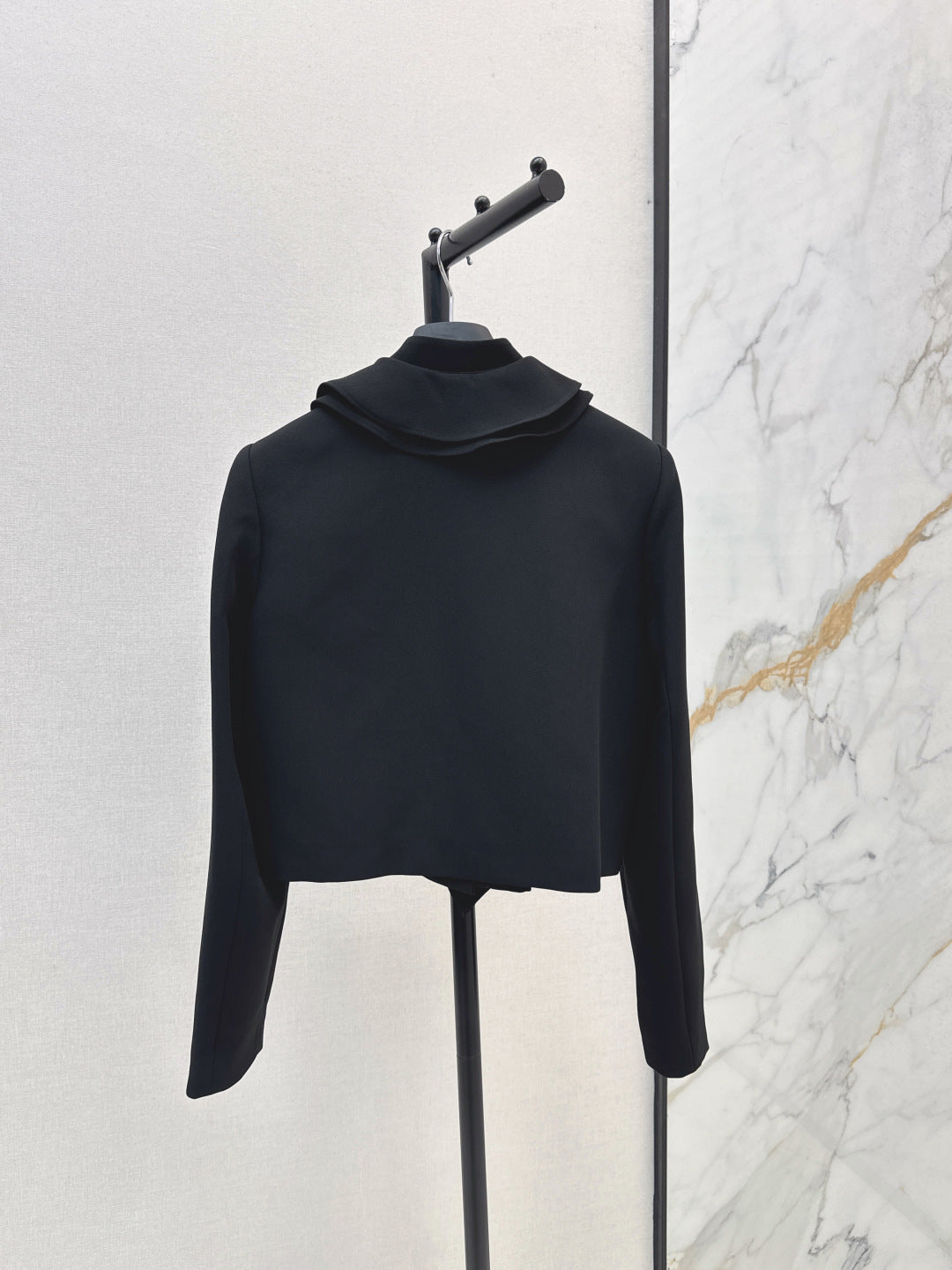 CD  New short jacket