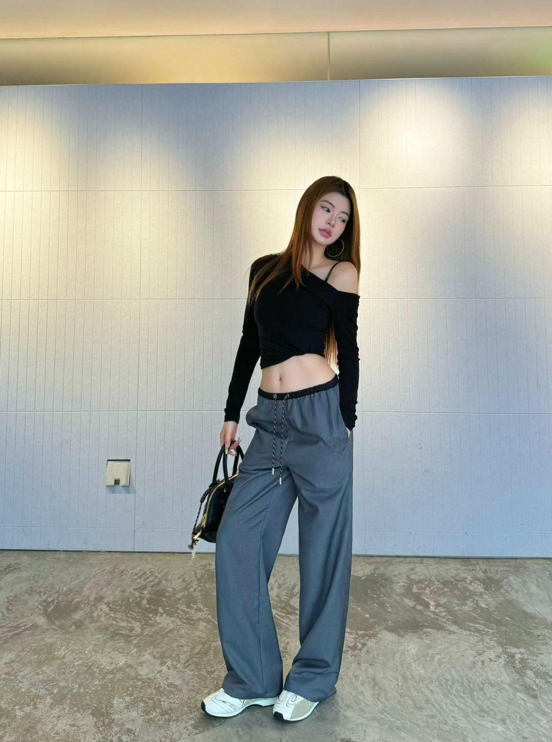 Miu New drawstring straight-leg pants
