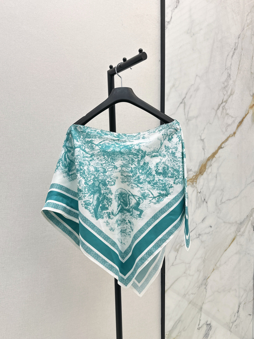 CD New Silk cape shawl