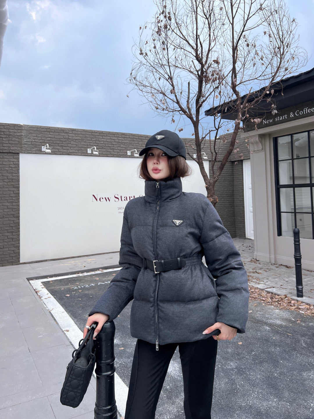 Pra New belt waist down jacket