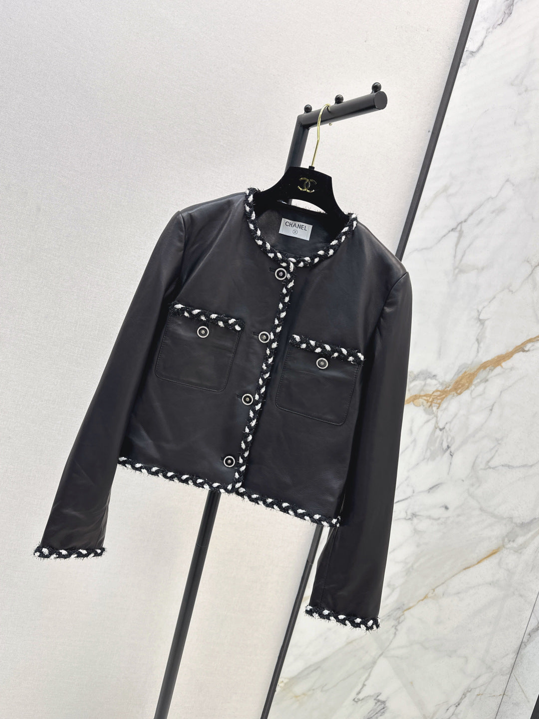 Chan New genuine leather jacket