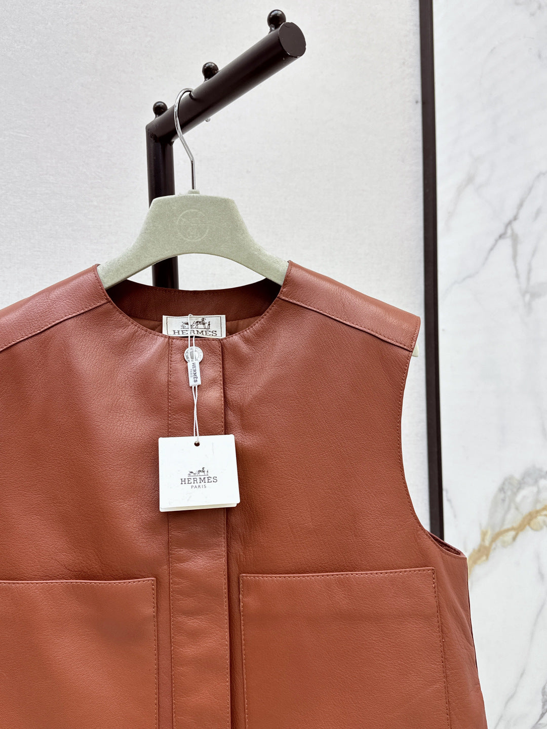 Herm New leather vest jacket