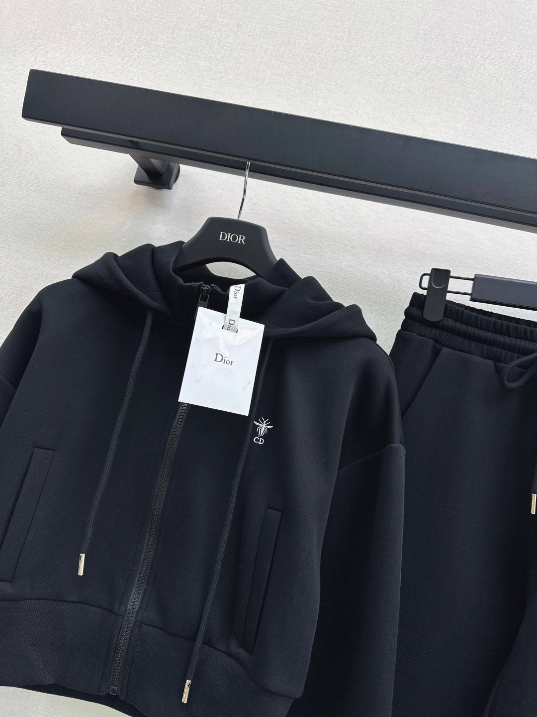 CD New classic logo set