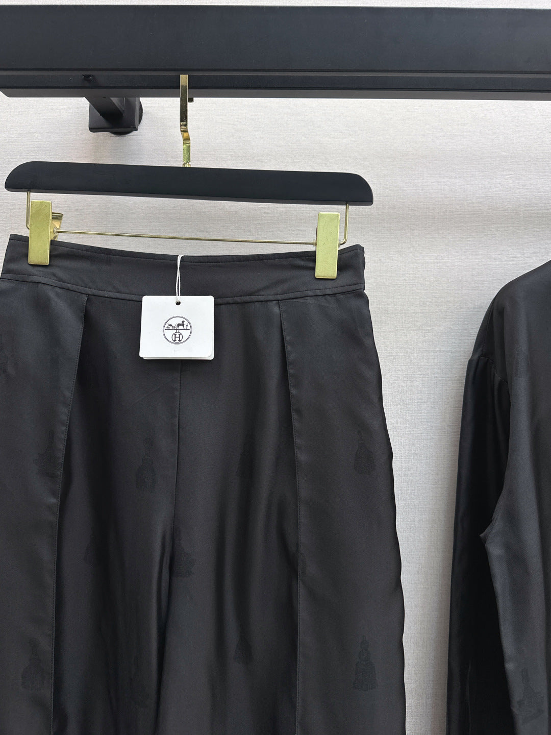 Herm New Silk wide-leg pants