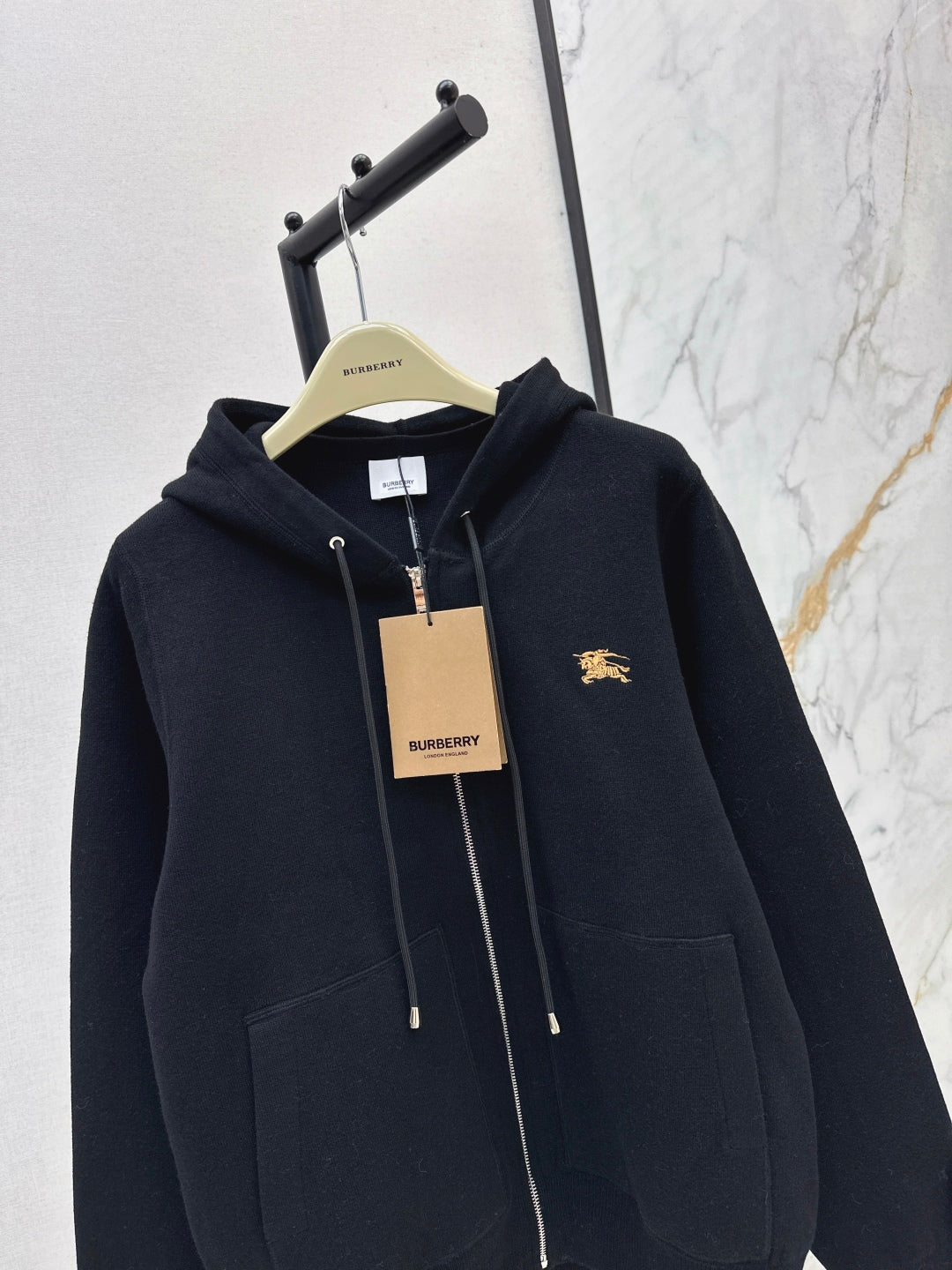 Bur New hooded jacket