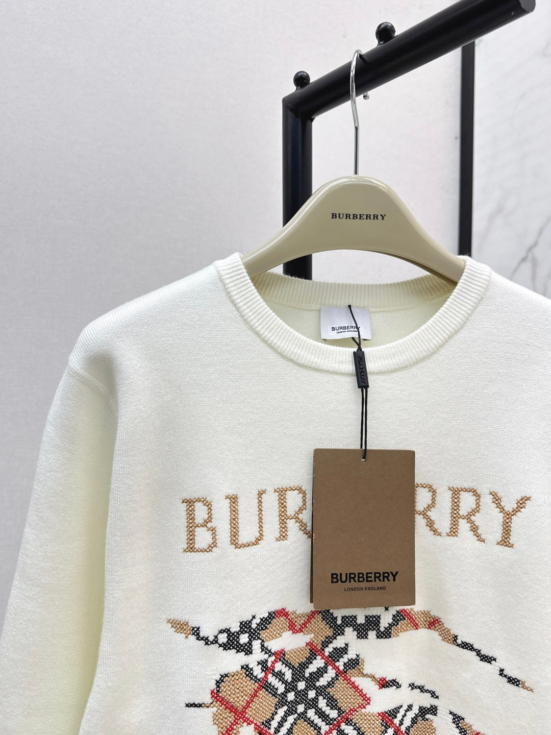 Bur New Crew neck sweater