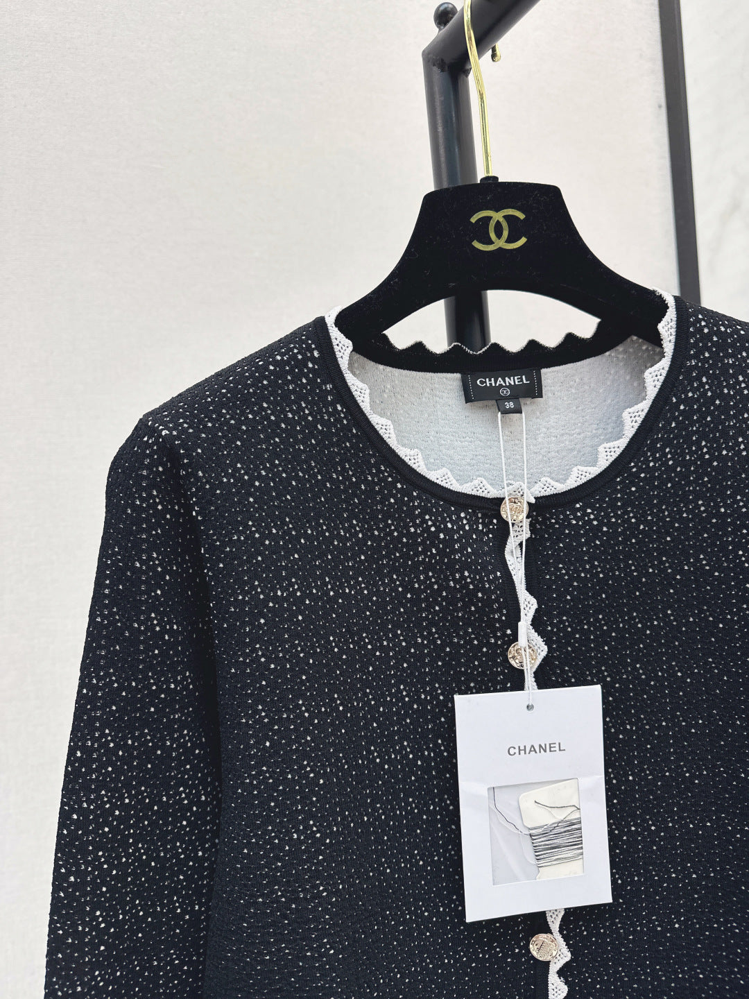 Chan New knitted cardigan