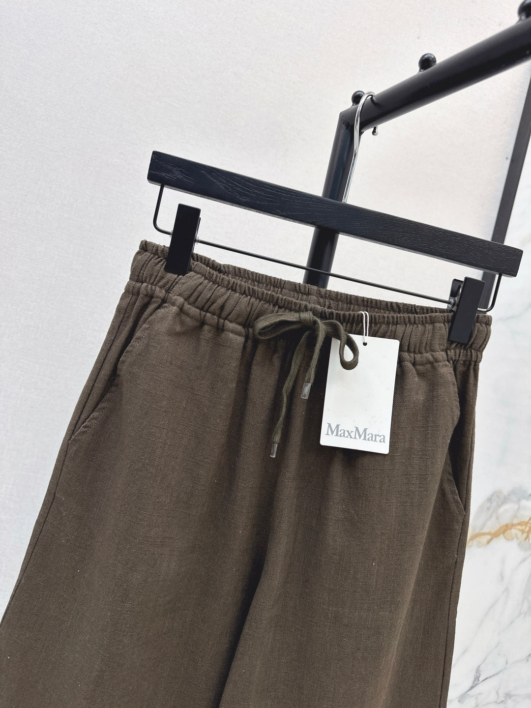 Max New embroidery suit