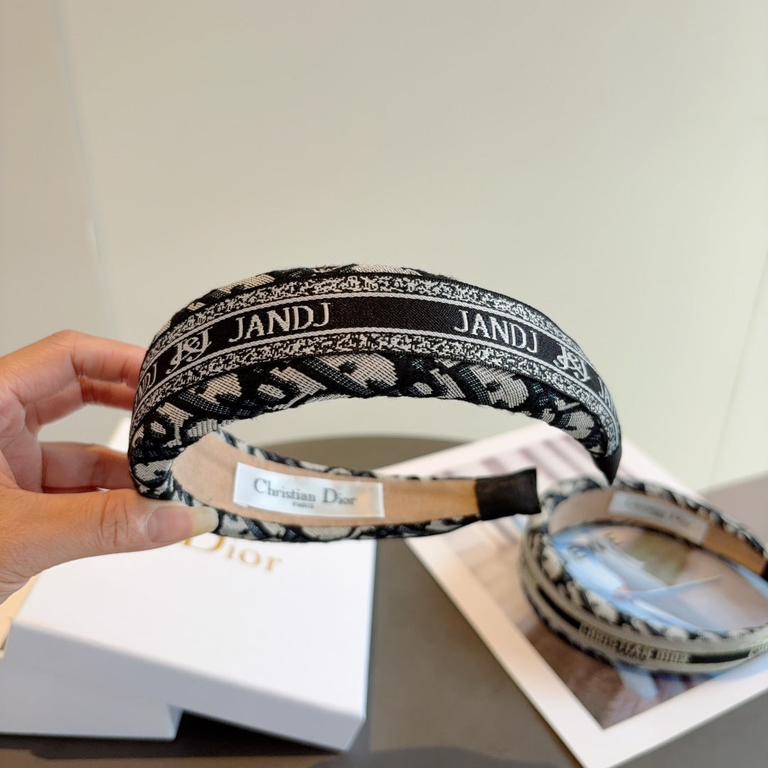 CD Classic new D letter headband