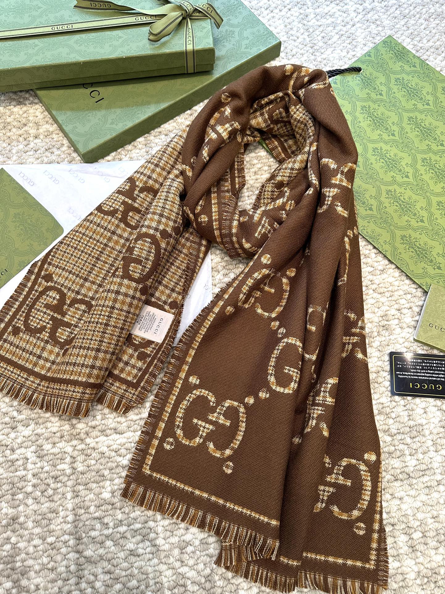 Guc classic double G printed cashmere scarf