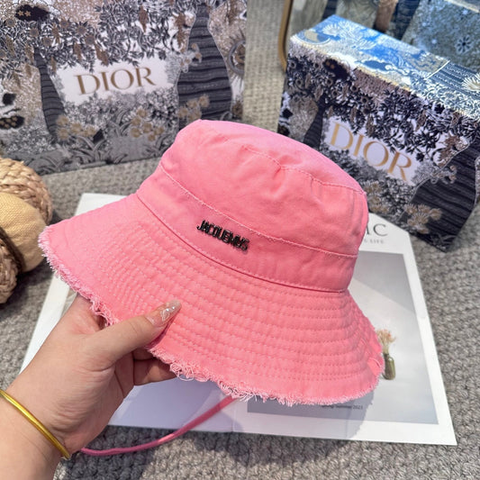 CD classic aged bucket hat